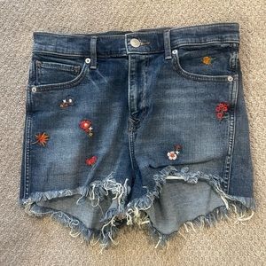 Express shorts. Size 6